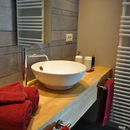 Bed & Breakfast Bella En Basiel *